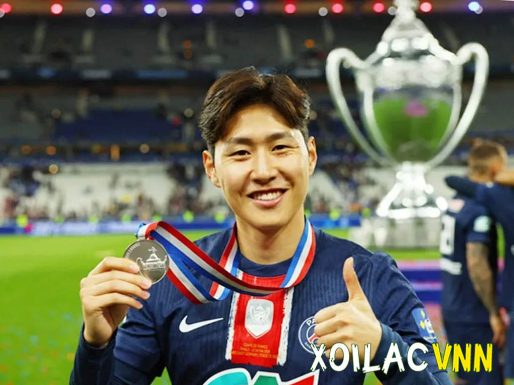 Top cầu thủ châu Á thi đấu ở châu Âu: Ngôi sao đang tạo dấu ấn