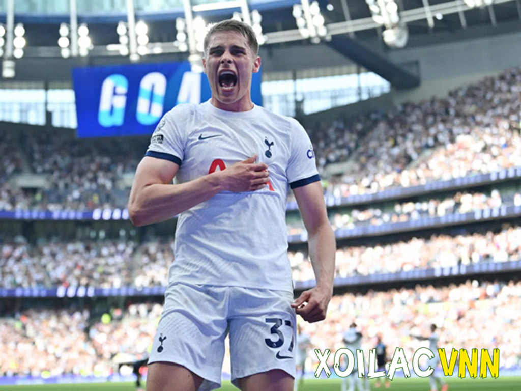 Điểm danh top 10 cầu thủ chạy nhanh nhất Ngoại hạng Anh 2025