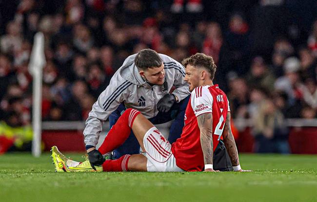 Việc mất Ben White, người có thể đá tốt cả trung vệ lẫn hậu vệ phải