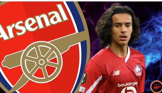 Bouaddi là tiền vệ trẻ đang được cả châu Âu thèm khát