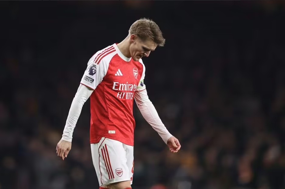 Martin Odegaard sẽ tiếp tục giữ chức đội trưởng của Arsenal