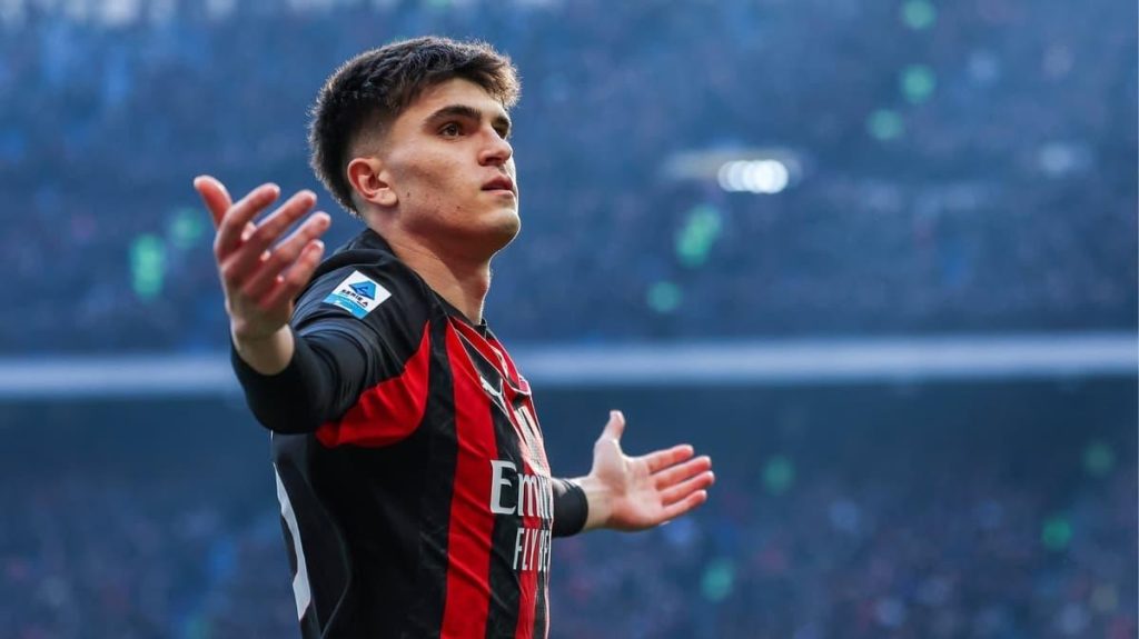 Davide Bartesaghi có thể là thương vụ đầu tiên của Arsenal dưới thời Rodrigo Mendoza