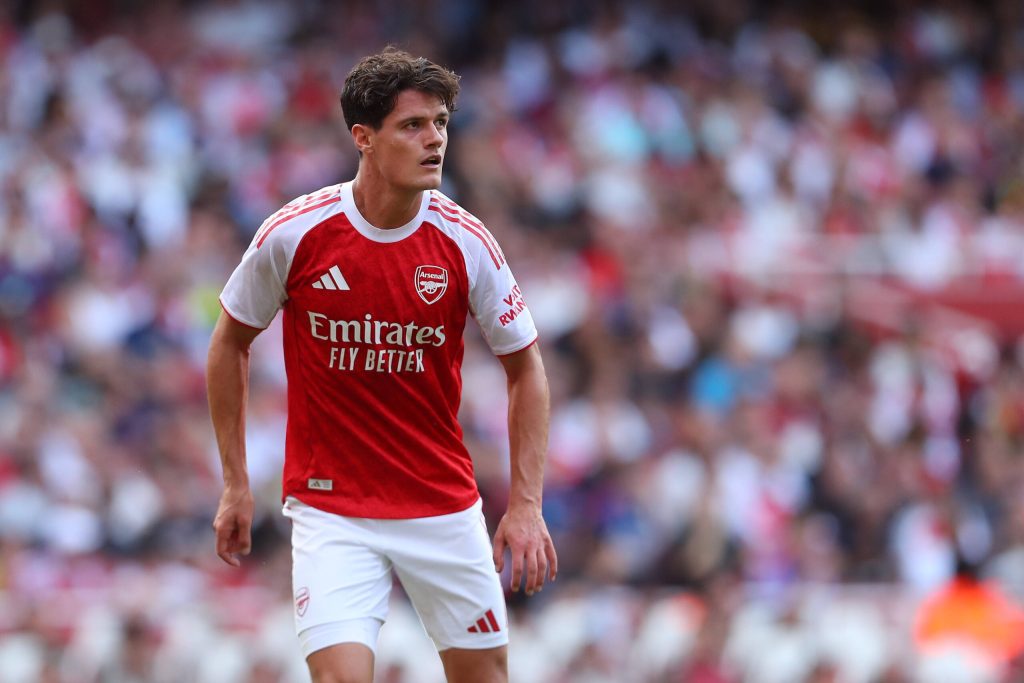 Christian Norgaard gây ấn tượng ở trận đấu với Club Brugge.