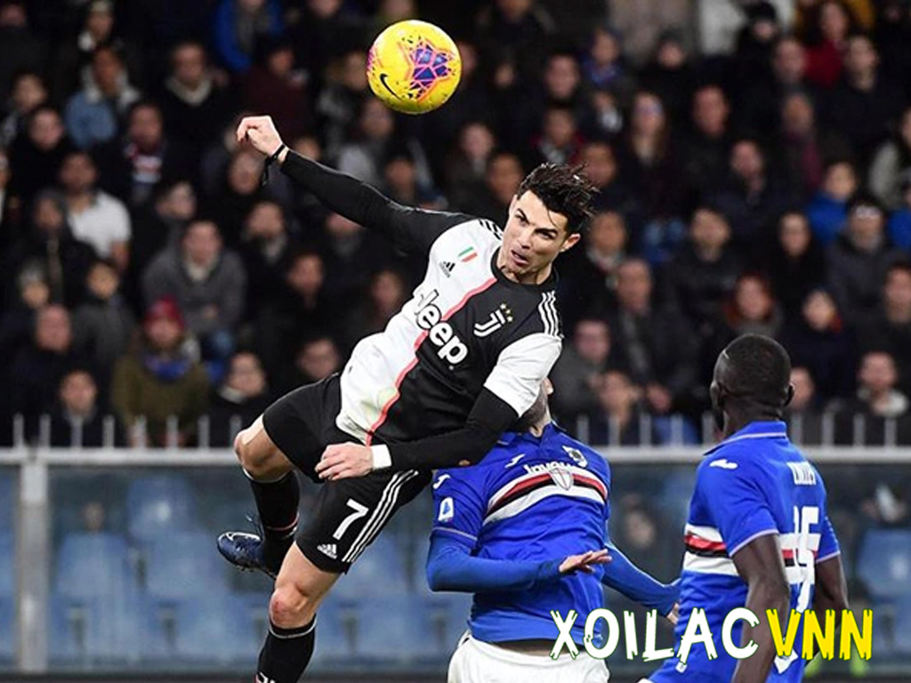 pha-khong-chien-cua-ronaldo