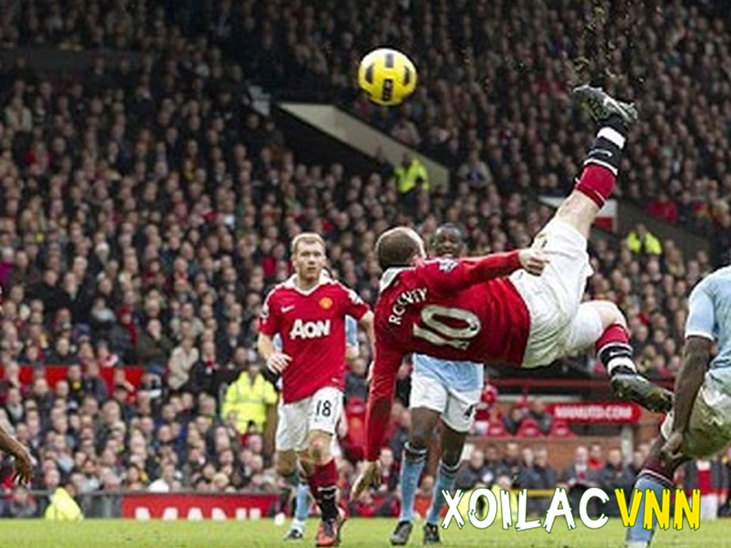 rooney-nga-ban-den-trong-tran-voi-man-city