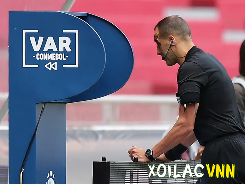 var-giup-luat-treo-gio-tro-nen-minh-bach-hon